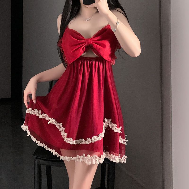 Sexy butterfly-embellished halter nightgown